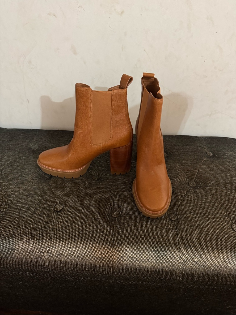Tory Burch Cognac Leather Block-Heel Chelsea Booties NWOT